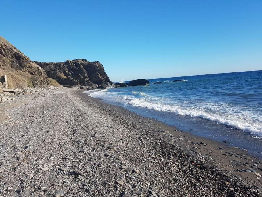 アドラ Vistas Al Marヴィラ エクステリア 写真